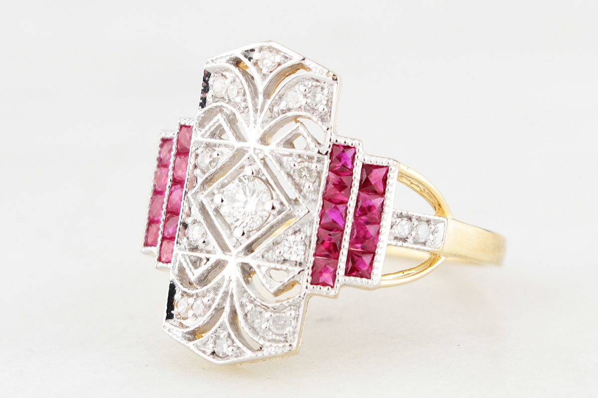 VINTAGE RUBY &amp; DIAMOND RING 18ct GOLD