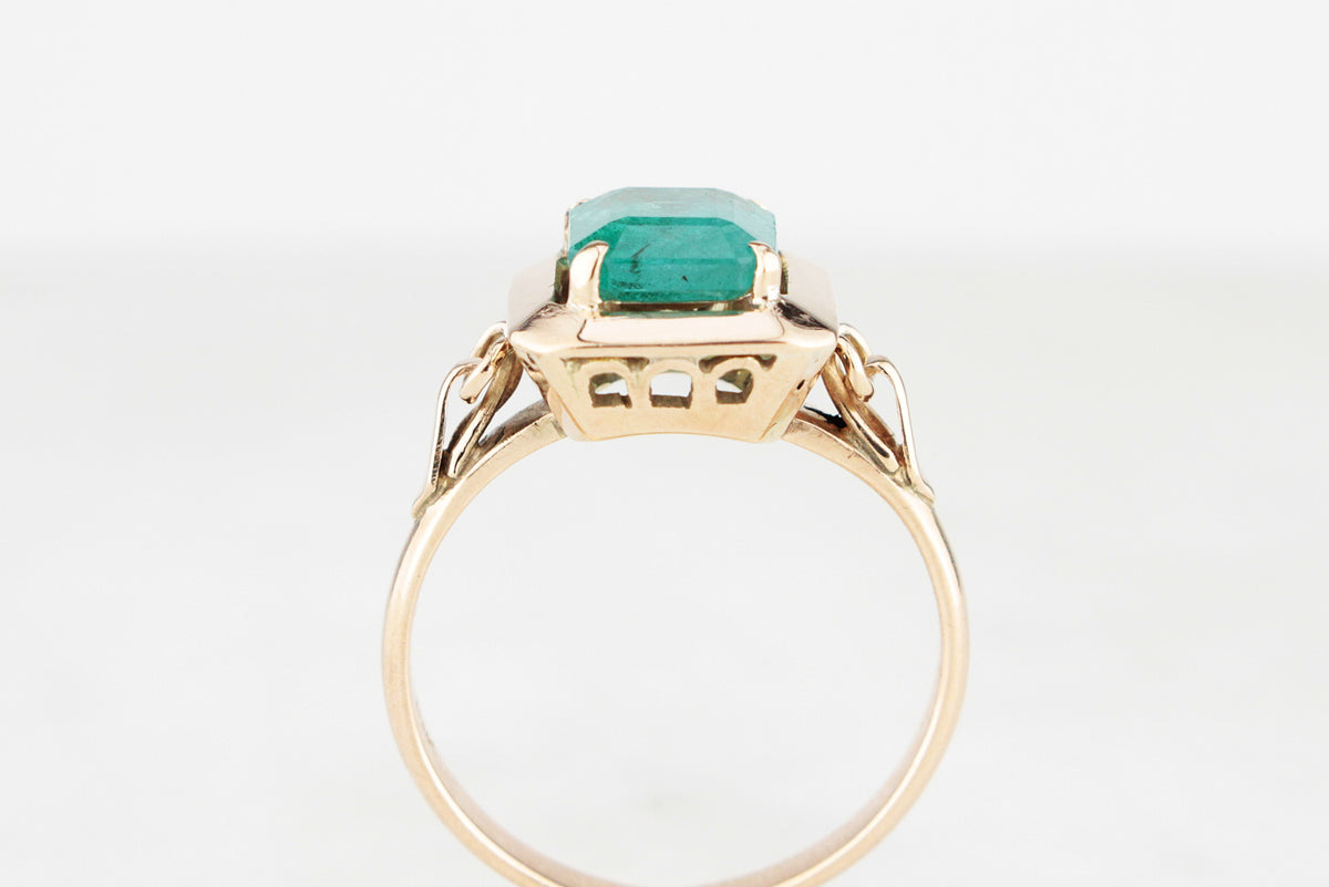 VINTAGE EMERALD RING 18ct GOLD