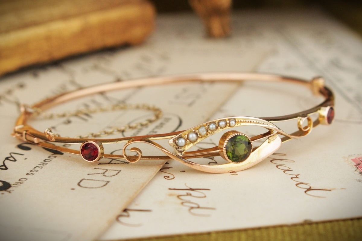 ANTIQUE EDWARDIAN c1900 GREEN SAPPHIRE GARNET & SEED PEARL BANGLE 9ct GOLD