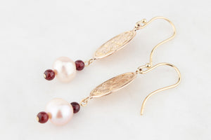 ANTIQUE EDWARDIAN 9/14ct GOLD EARRINGS WITH PINK PEARLS & GARNETS