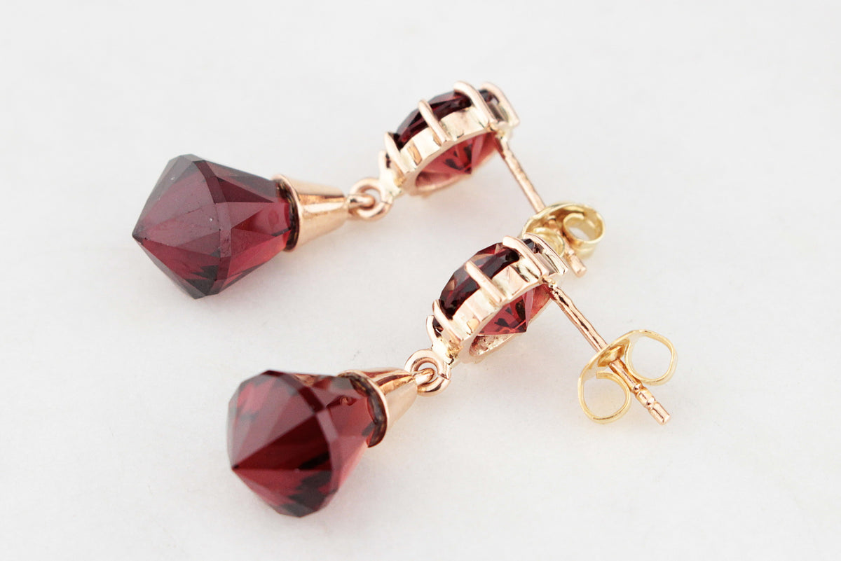 VINTAGE GARNET DROP EARRINGS 9ct GOLD