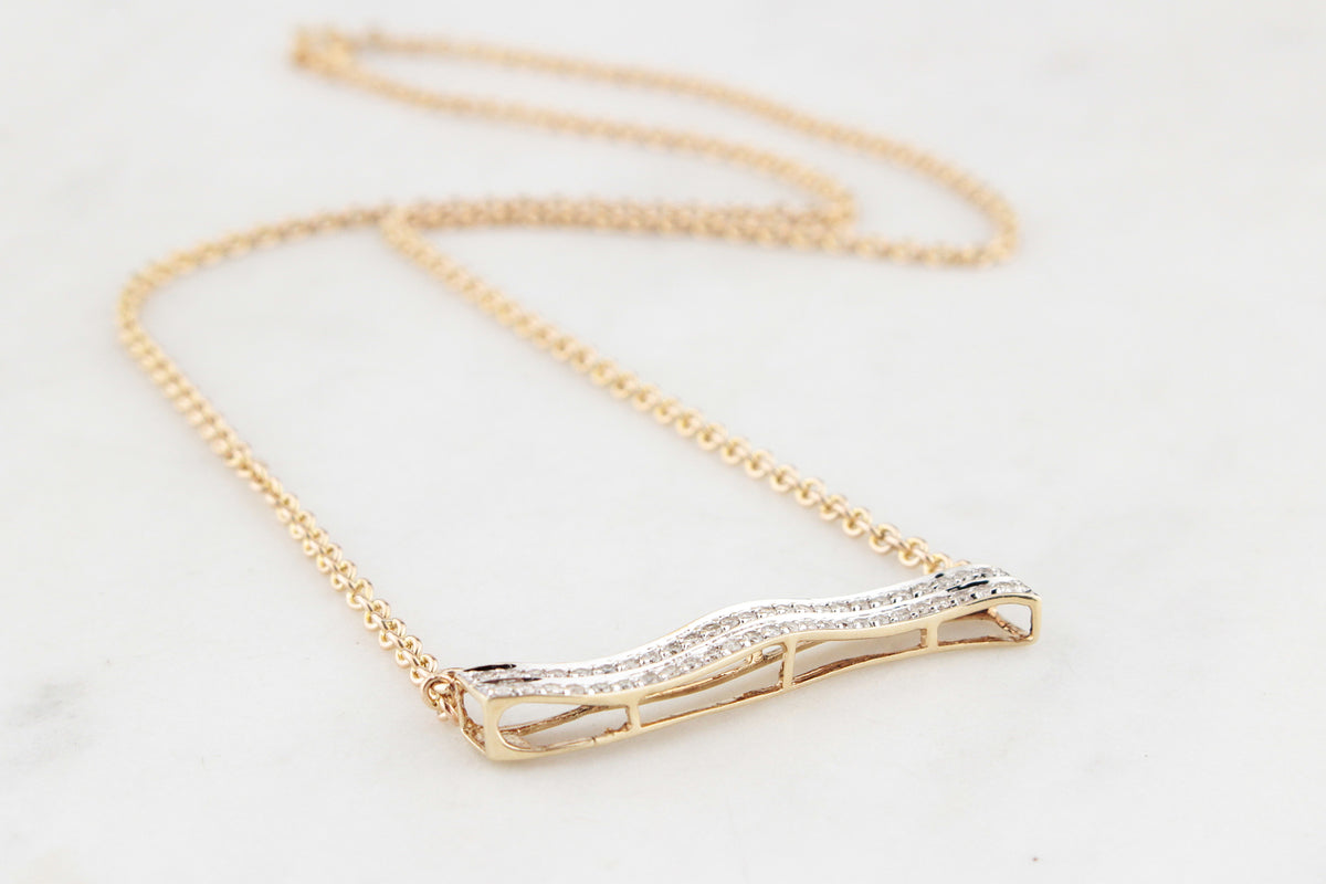 VINTAGE .75ct DIAMOND BAR NECKLACE 9ct GOLD