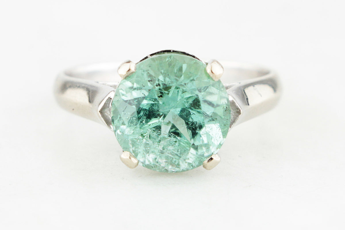 VINTAGE 3ct GREEN TOURMALINE RING IN 14ct GOLD