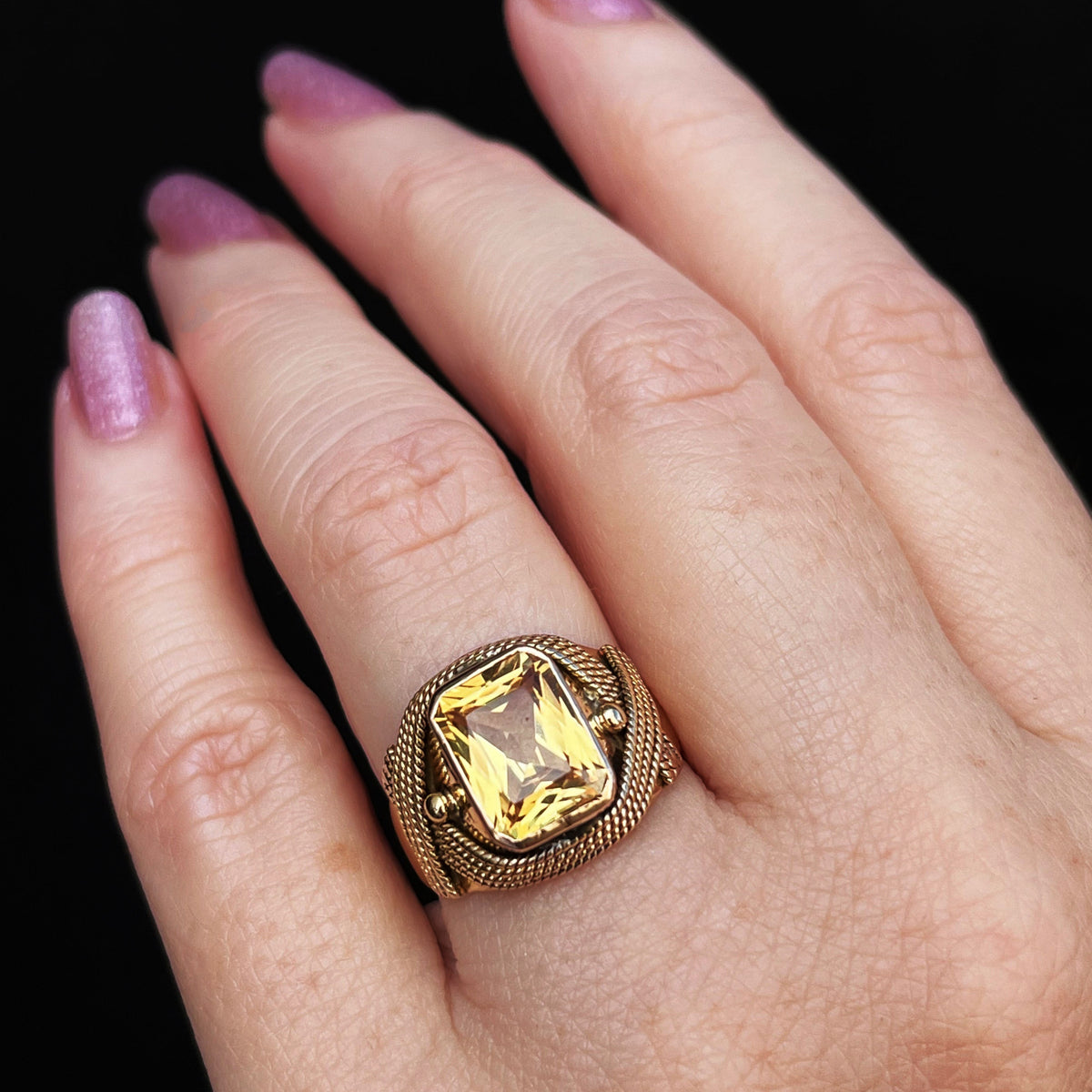 MID-CENTURY CITRINE RING 18ct GOLD