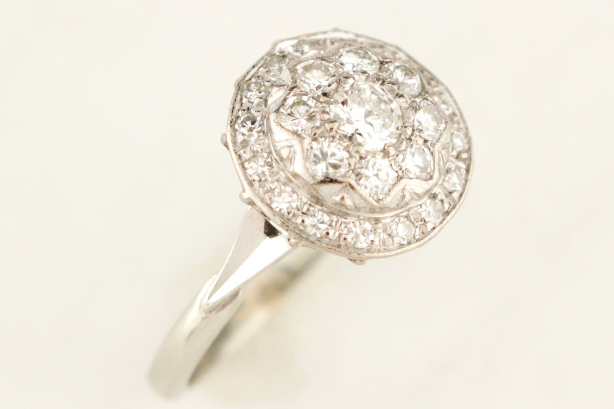 VINTAGE LATE DECO c1930/40’s .65ct DIAMOND RING 18ct WHITE GOLD & PALLADIUM