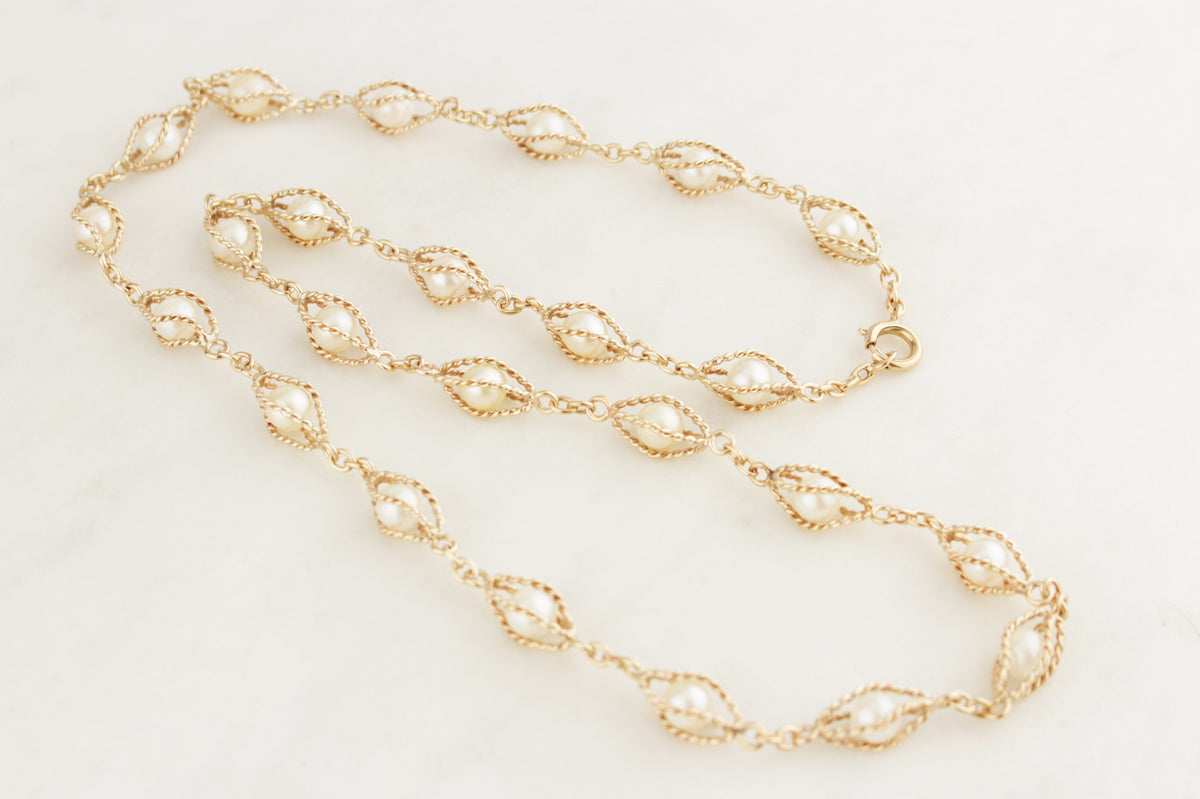 VINTAGE MID CENTURY c1970’s PEARL 9ct GOLD NECKLACE