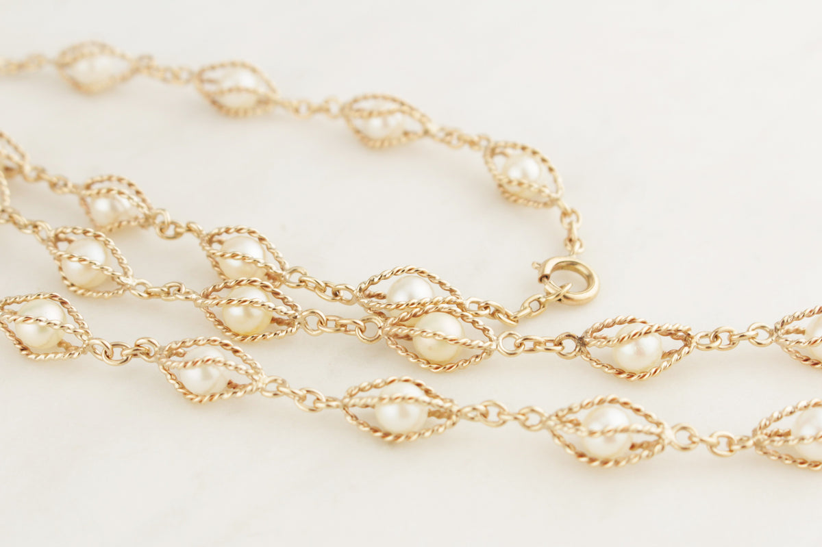 VINTAGE MID CENTURY c1970’s PEARL 9ct GOLD NECKLACE