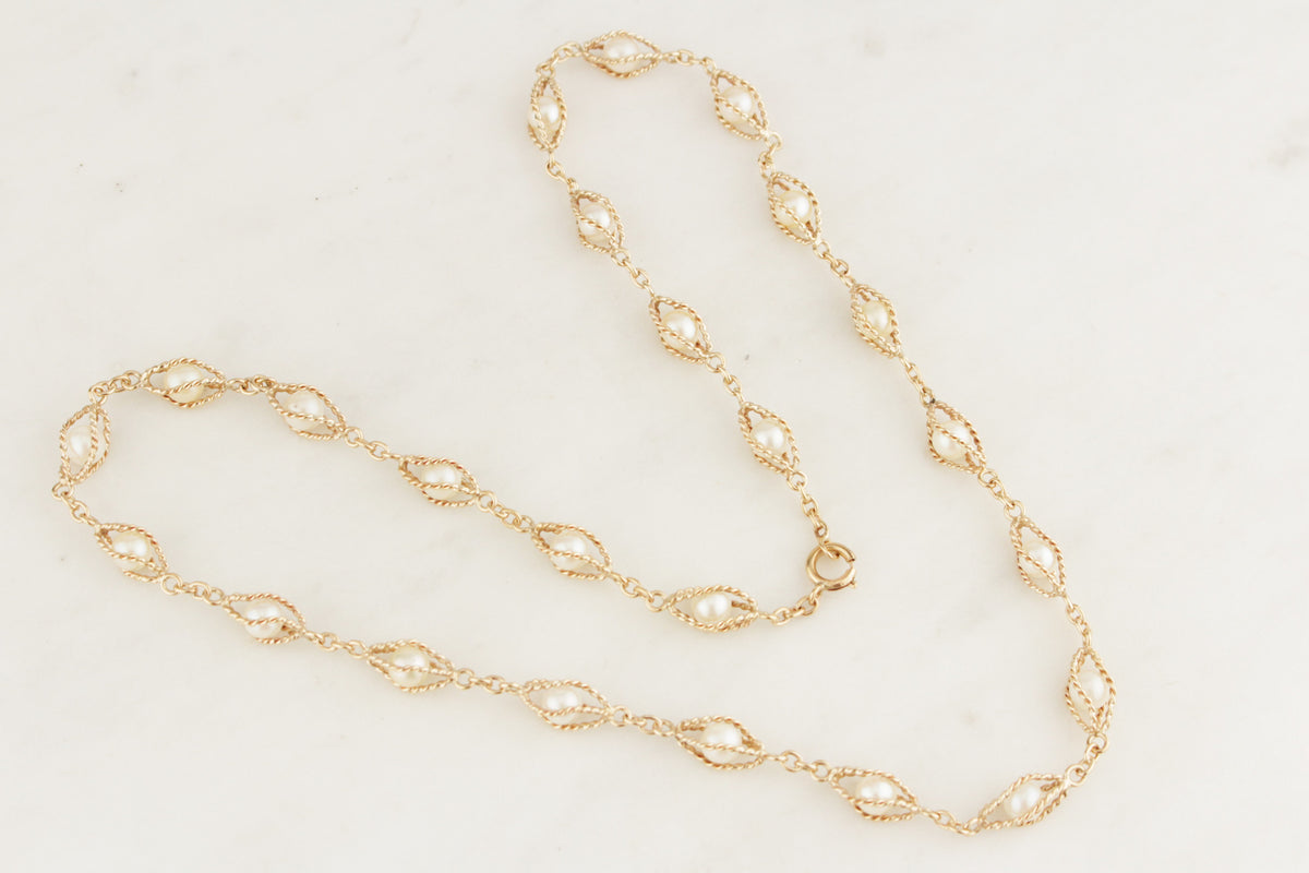 VINTAGE MID CENTURY c1970’s PEARL 9ct GOLD NECKLACE