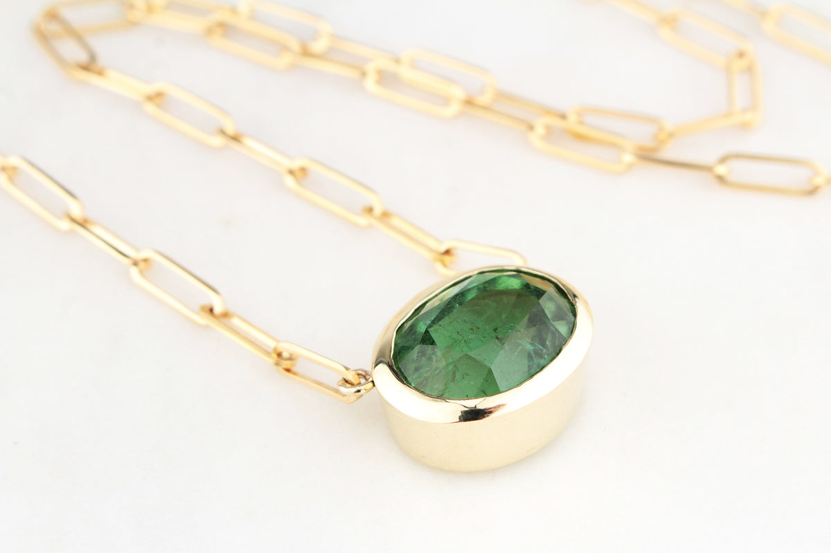 BESPOKE 12ct TOURMALINE NECKLACE 14ct YELLOW GOLD