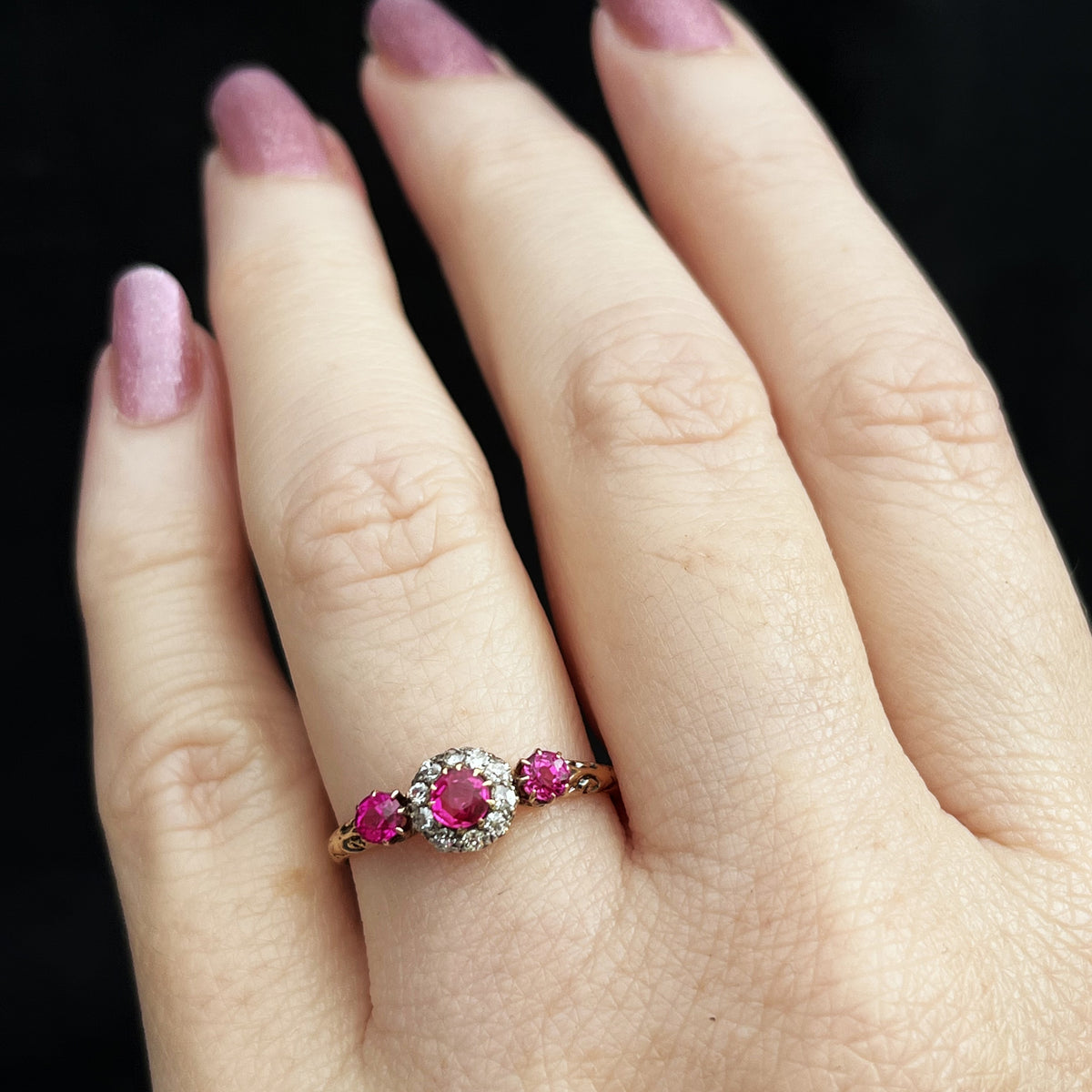 ANTIQUE VICTORIAN SYNTHETIC RUBY &amp; OLD CUT DIAMOND 18ct GOLD