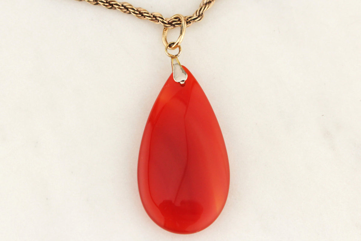 VINTAGE CARNELIAN PENDANT 9ct GOLD