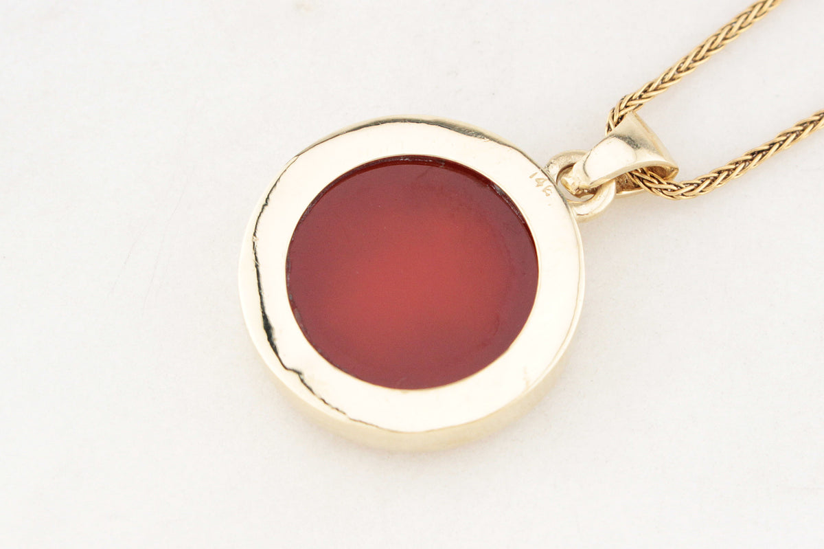 ANTIQUE CARNELIAN MEDUSA INTAGLIO PENDANT 14ct GOLD