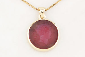 ANTIQUE CARNELIAN MEDUSA INTAGLIO PENDANT 14ct GOLD
