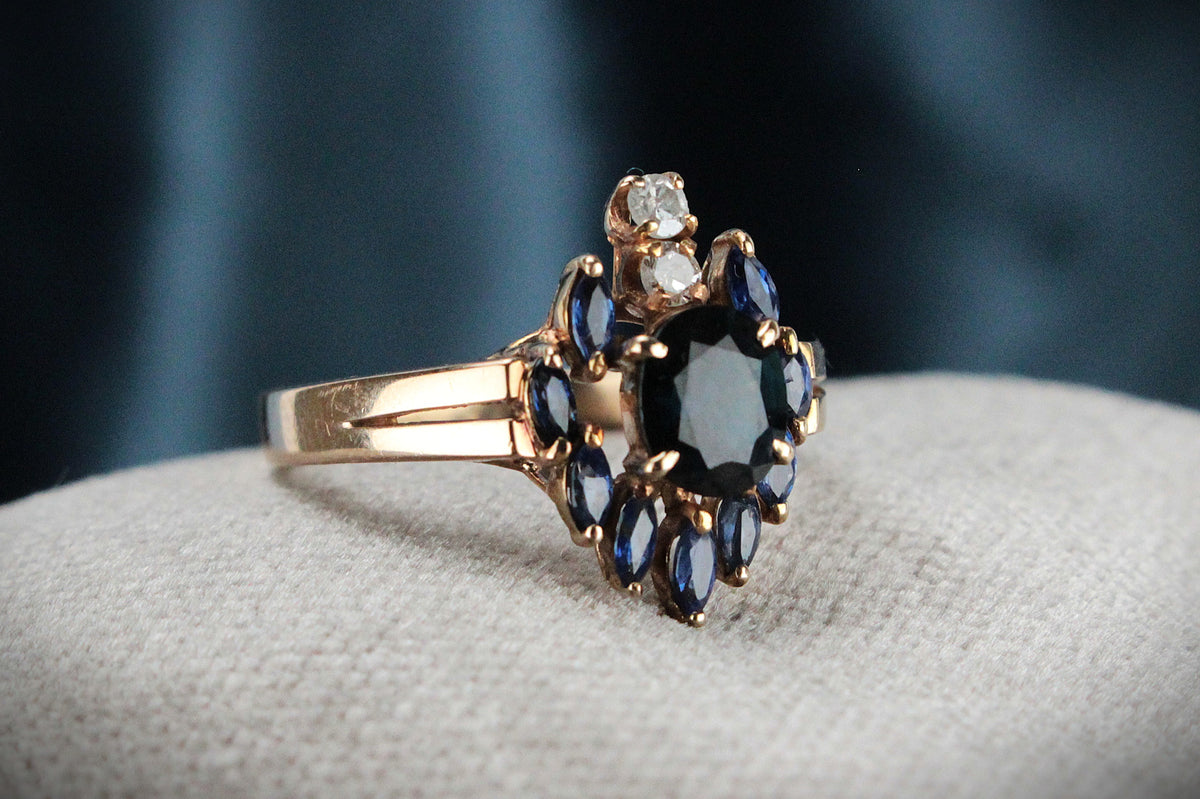 VINTAGE c1940 SAPPHIRE &amp; DIAMOND RING 14ct GOLD
