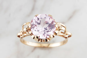 VINTAGE ESTATE 4.7ct PINK SAPPHIRE COCKTAIL RING ON 18ct YELLOW GOLD