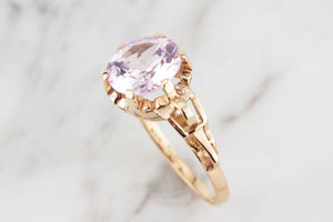 VINTAGE ESTATE 4.7ct PINK SAPPHIRE COCKTAIL RING ON 18ct YELLOW GOLD