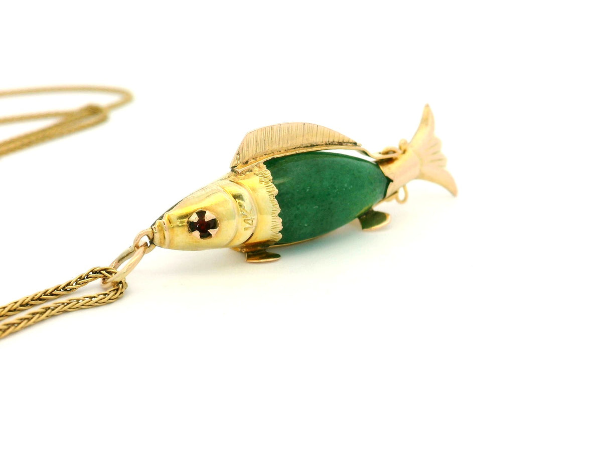 VINTAGE AVENTURINE QUARTZ FISH PENDANT 14CT GOLD