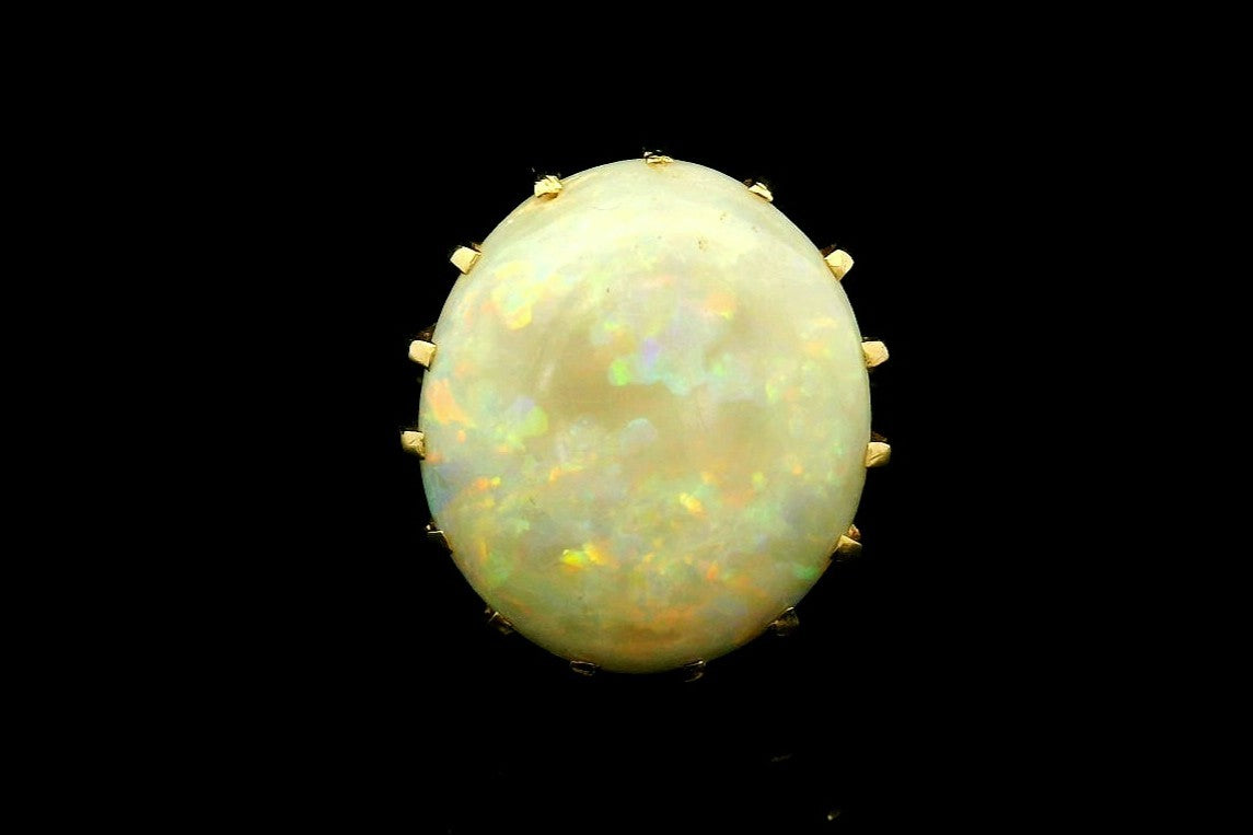 VINTAGE MID-CENTURY OPAL RING 9ct GOLD