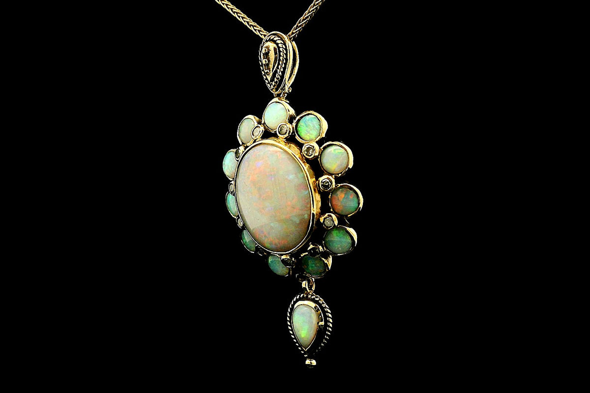 VINTAGE SOLID OPAL &amp; DIAMOND PENDANT 9ct GOLD