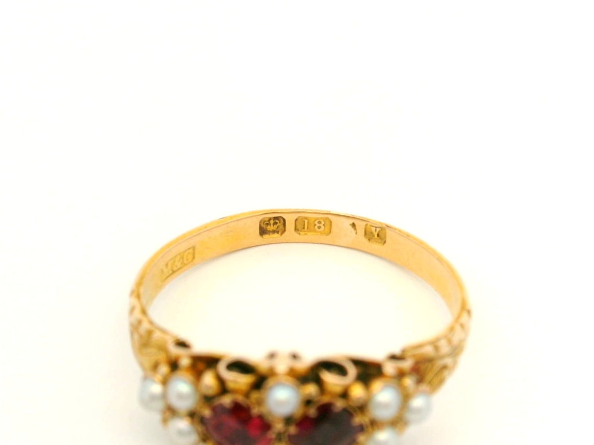ANTIQUE VICTORIAN 1866 GARNET &amp; PEARL RING 18ct GOLD