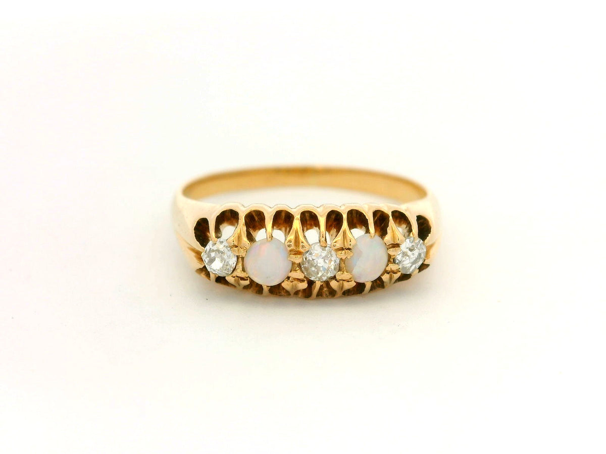 EDWARDIAN OPAL &amp; DIAMOND RING 18CT GOLD