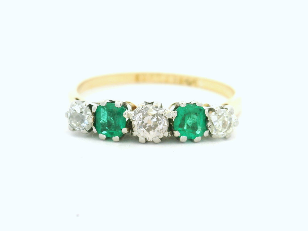 ANTIQUE EDWARDIAN c1910 FIVE STONE EMERALD & DIAMOND RING 18ct GOLD & PLATINUM