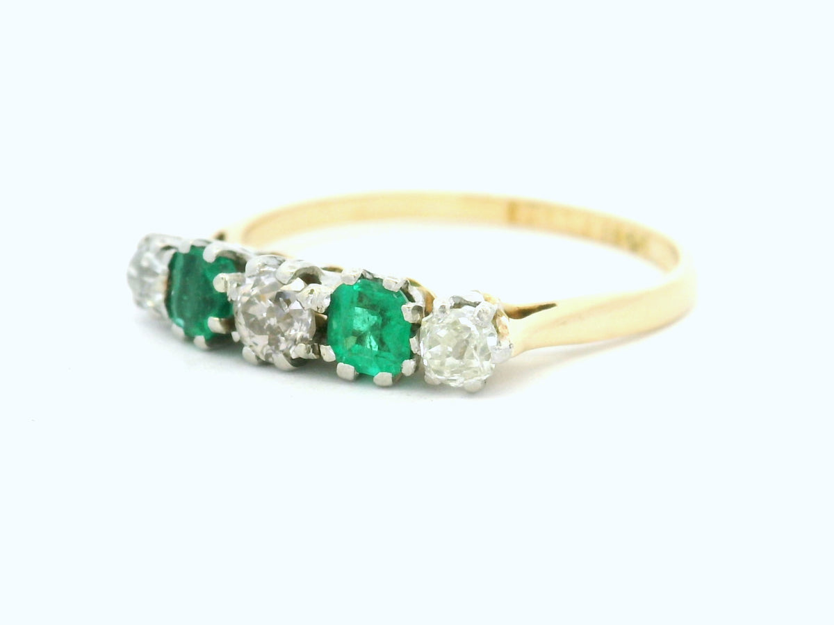 ANTIQUE EDWARDIAN c1910 FIVE STONE EMERALD & DIAMOND RING 18ct GOLD & PLATINUM