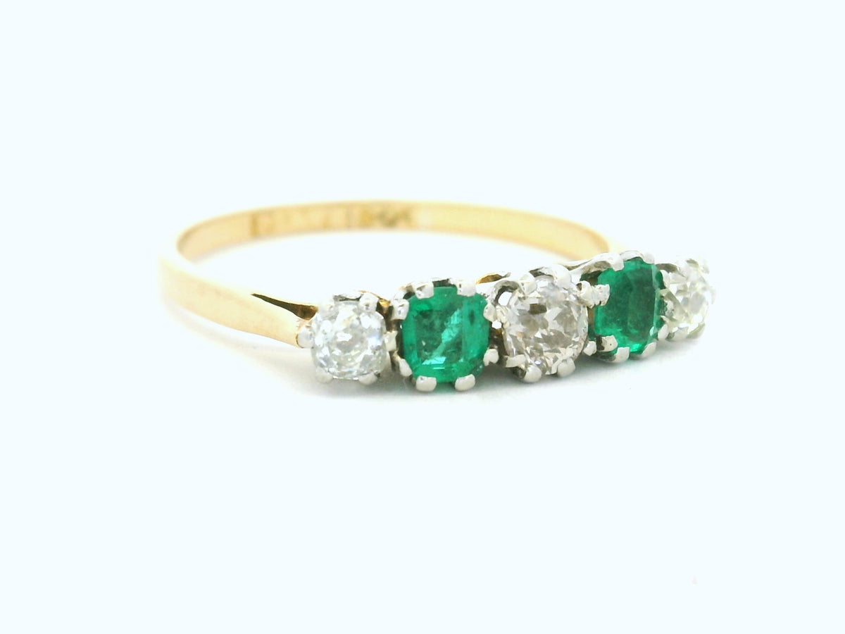 ANTIQUE EDWARDIAN c1910 FIVE STONE EMERALD & DIAMOND RING 18ct GOLD & PLATINUM