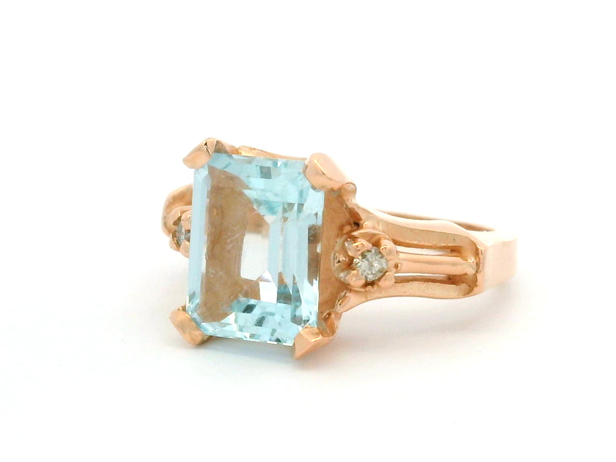 MID CENTURY AQUAMARINE &amp; DIAMOND RING 10ct ROSE GOLD