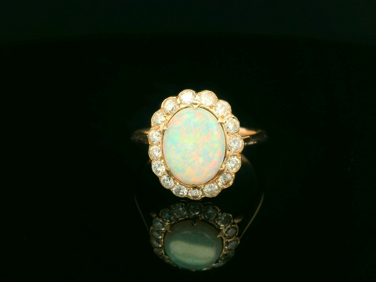 VINTAGE SOLID OPAL &amp; DIAMOND HALO RING 18ct GOLD