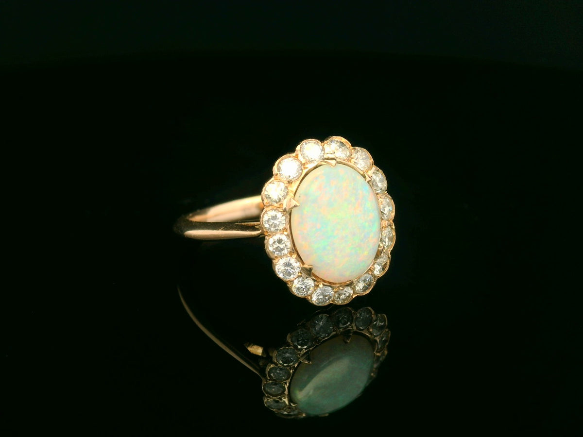 VINTAGE SOLID OPAL &amp; DIAMOND HALO RING 18ct GOLD