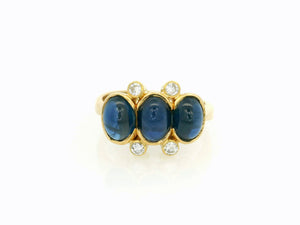 VINTAGE MID CENTURY CABOCHON SAPPHIRE & DIAMOND RING 18ct GOLD