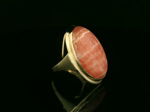 VINTAGE MID-CENTURY RHODOCHROSITE RING 8ct GOLD