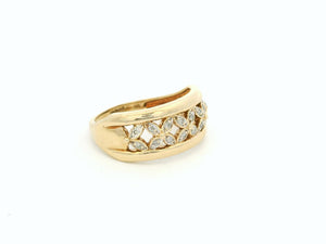 RETRO DIAMOND BAND 9ct GOLD