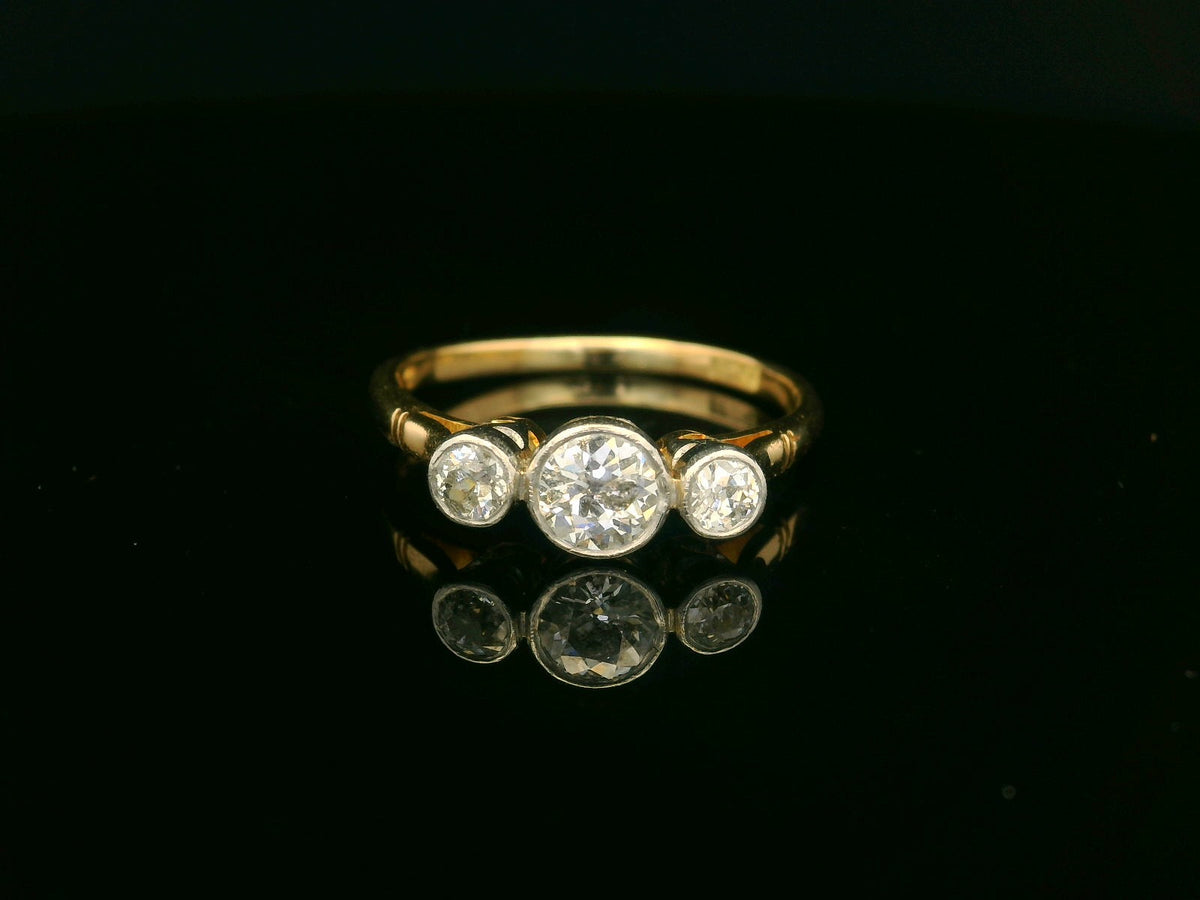 ANTIQUE ART DECO .64ct DIAMOND TRILOGY 18ct GOLD & PLATINUM