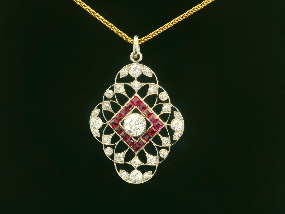 ANTIQUE EDWARDIAN PLATINUM DIAMOND &amp; RUBY PENDANT