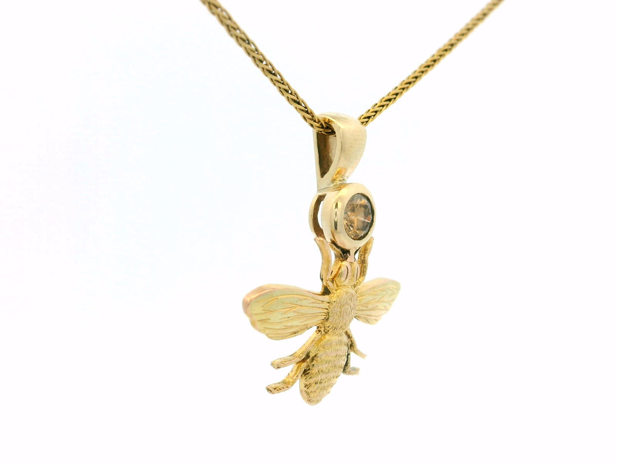 ANTIQUE BEE &amp; COGNAC DIAMOND PENDANT 9ct GOLD