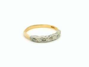 ANTIQUE ART DECO DIAMOND BAND 18ct GOLD