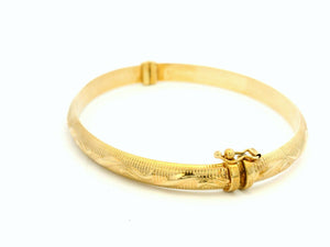 VINTAGE ETCHED HINGED BANGLE 9ct GOLD