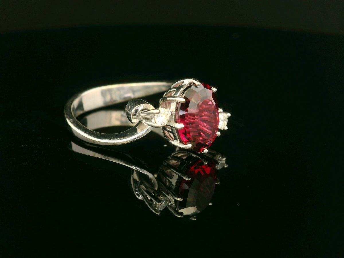 VINTAGE c1940 RHODOLITE GARNET &amp; DIAMOND RING 18ct GOLD
