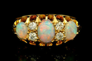 ANTIQUE EDWARDIAN 1911 OPAL & DIAMOND RING 18ct GOLD