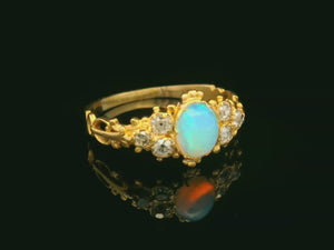 ANTIQUE GEORGIAN OPAL & DIAMOND RING 18ct YELLOW GOLD