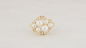 CONTEMPORARY DIAMOND & PEARL RING 18ct GOLD