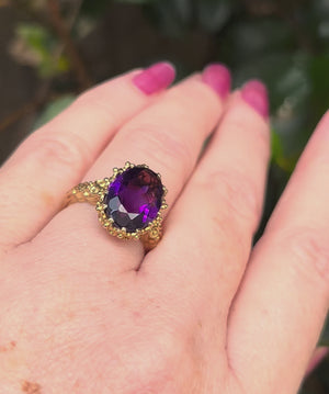 VINTAGE 1972 4.30ct SIBERIAN AMETHYST RING 9ct GOLD