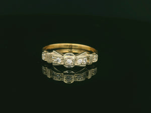 ANTIQUE ART DECO DIAMOND BAND 18ct GOLD