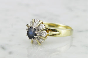 VINTAGE ESTATE SAPPHIRE & DIAMOND HALO RING ON 14ct YELLOW & WHITE GOLD