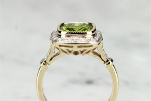 MODERN 4ct PERIDOT AND DIAMOND SQUARE CLUSTER RING ON 9ct YELLOW GOLD