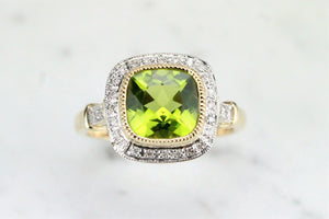 MODERN 4ct PERIDOT AND DIAMOND SQUARE CLUSTER RING ON 9ct YELLOW GOLD