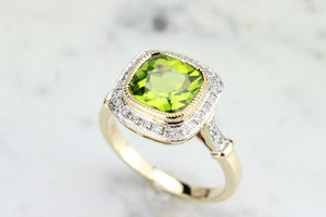 MODERN 4ct PERIDOT AND DIAMOND SQUARE CLUSTER RING ON 9ct YELLOW GOLD