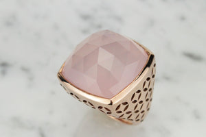 RETRO ESTATE ROSE QUARTZ RING ON 9CT ROSE GOLD